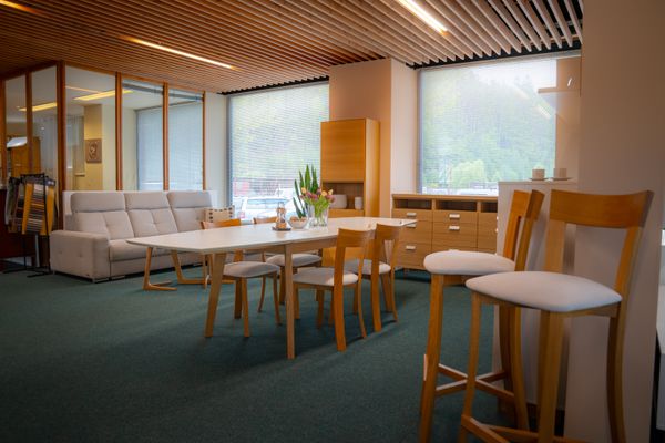 Podniková prodejna a showroom Dřevotvar družstvo v Jablonném nad Orlicí